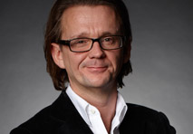  Karl Hawlik, Managing Director OKI Printing Solutions.