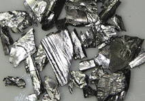 Tantalum. Wichtiger Rohstoff für Kondensatoren und Implantate.