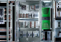 Softwarelösung 'Power Engineering' für Zusammenstellung einer Systemlösung über die Bestellung bis hin zum Aufbau und der Montage.