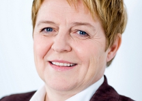 Brigitte Ederer ist die erste Obfrau in der Geschichte des FEEI.