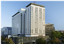70.000 Euro jährlich werden dank Facilitiy-Management-Maßnahmen im Hotel Hilton am Stadtpark eingespart.