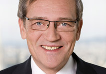 Robert lasshofer, wr. städtische,  fordert ''finanzielle Anreize zur Pflegevorsorge''.