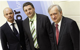 GPH-Obmann Roland Hebbel, Bernhard Lipp von Institut für Baubiologie und –ökologie und Universitäts-Professor Wolfgang Feist waren drei Experten unter vielen bei der Fachveranstaltung ''Heute schon an morgen denken''. 