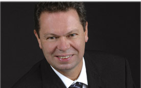 Alfred Gsandtner wurde vond er Republik Österreich ausgezeichnet.