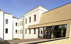 Die grüne Hauptschule in Langenzersdorf ist Europas Klassenbeste in der Kategorie ''Sanierung''. Die grüne Hauptschule in Langenzersdorf ist Europas Klassenbeste in der Kategorie ''Sanierung''.