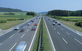 Auf frequentierten Daten-Autobahnen sind die Risiko-Hotspots von Webportalen. 
