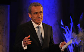 Geschäftsführer Roland Jabkowski präsentierte auf dem alljährlichen Kundenevent des BRZ die IT-Trends 2012 in der Verwaltung.
