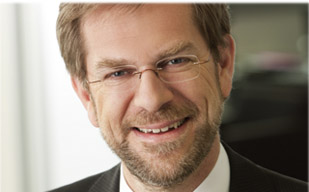 A. Zakostelsky:  ''Erfreuliches Ergebnis.''