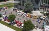 Fahrzeugparade der Wave 2013 beim Start in Wien - nahezu alle Teams sind versammelt. Foto: Phoenix Contact.