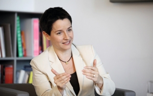 Sonja Wehsely: »Asyl ist ein Menschenrecht und eignet sich nicht für zynisch-strategische Wahlkampfüberlegungen.«