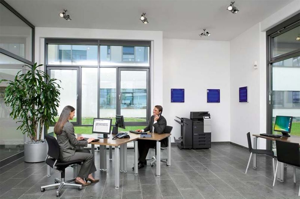 Konica Minolta startet multifunktionales A3-Farbsystem bizhub C257i