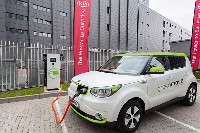 Martin Mai, greenmove: "Die Attraktivität und das Image von Standorten, Unternehmen, Office-Centern und Großimmobilien werden durch E-Car-Sharing-Lösungen verbessert."
