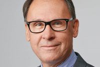 "Neben Automatisierungslösungen wächst derzeit auch der SAP-Bereich wieder stark, was wir in den nächsten Jahren noch stärker an einem Fachkräftemangel sehen werden. Unternehmen sind gut beraten, sich ihre SAP-Berater jetzt zu sichern", rät Peter Werzer, Axians.