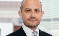 Paul Winsor ist Director Market Development for Retail &amp; Services Industries bei Qlik