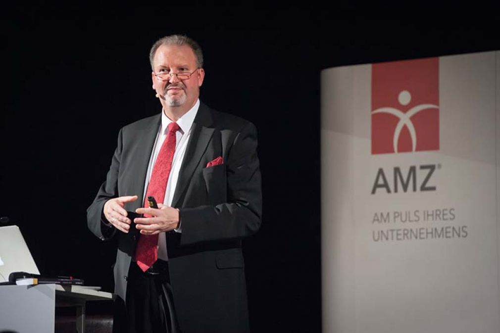Foto: Thomas Mandl bei einem Impulstalk des AMZ im November 2019 in Mödling.