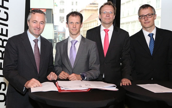 Hannes Ametsreiter, Telekom Austria Group; Philipp Graf, FV Telekommunikations- und Rundfunkunternehmungen; Andreas Bierwirth, T-Mobile Austria; und Jan Trionow, Hutchison. Foto: Ludwig Schedl/APA
