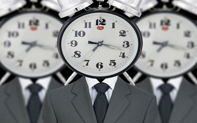 (Foto: Photos.com) Kontrolle per stechuhr. Flexible Arbeitsformen erfordern eine durch Vertrauen gekennzeichnete Unternehmenskultur. 