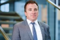 »Wir brauchen eine integrierte, sektorübergreifende Infrastrukturplanung«, so Wolfgang Hribernik, Head of Center for Energy des AIT Austrian Institute of Technology. Er ist Verbundkoordinator von  NEFI – New Energy for Industry. Foto: AIT/Wolf