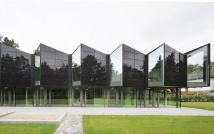 Gestaltungsfreiheit für Photovoltaik Module von ertex solar. Foto und Fotocredit: Opus Architekten.