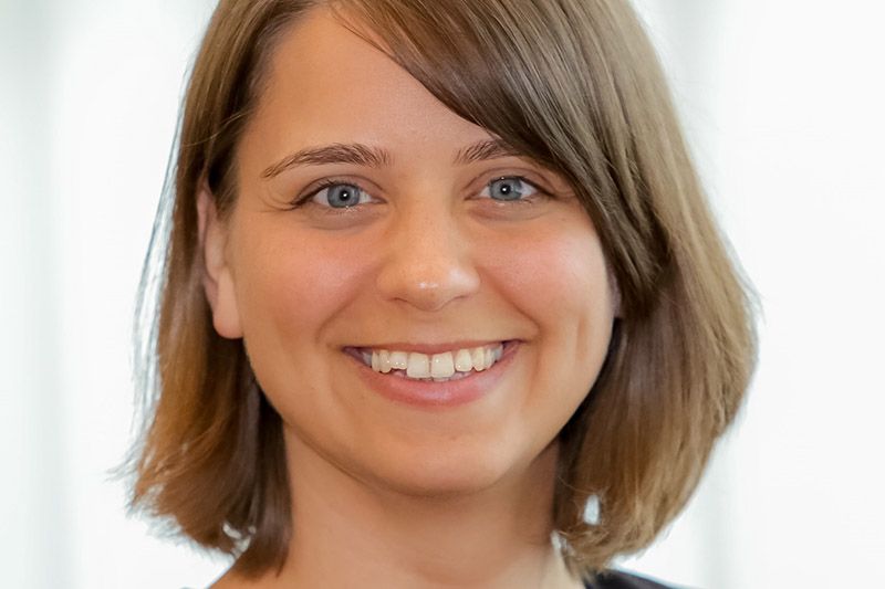 Stefanie Wagensonner beschäftigt sich beim Infor-Unternehmen GT Nexus - eigenen Angaben zufolge die weltweit größte Cloud-Plattform für globalen Handel und Supply Chain Management - mit dem Thema Digitalisierung.