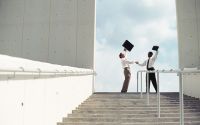 (Foto: photos.com) Krisenfall Merger. Effizienz und zukunftsweisende Veränderungen bleiben auf der Strecke.