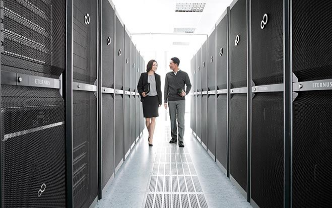 Die Hochgeschwindigkeitstechnologie »Silicon Photonics« von Fujitsu und Intel soll Design und Funktionalität von Rechenzentren grundlegend verändern.