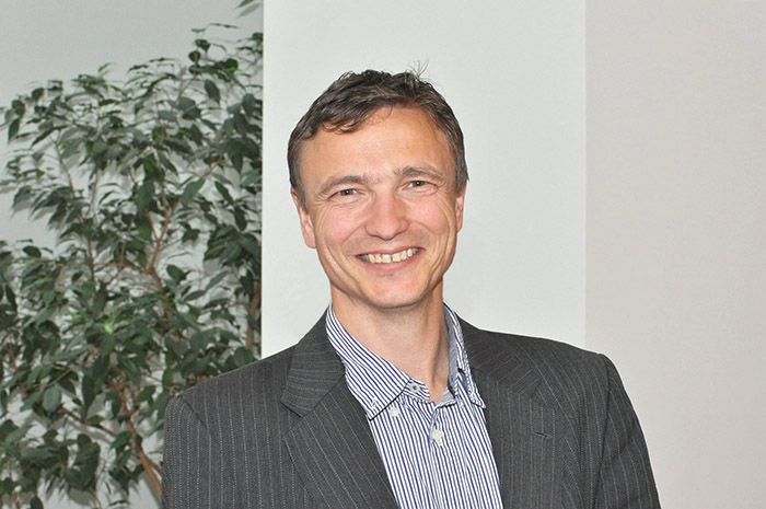 Ronald Bieber, OCG:  "Wir hören oft, dass man die Aufgabenstellungen des ECDL schon irgendwie lösen könne. ›Irgendwie‹ wird man es sicherlich schaffen. Es auch zeitsparend und professionell zu tun, dazu braucht es IT-Kenntnisse,  die wir vermitteln können."