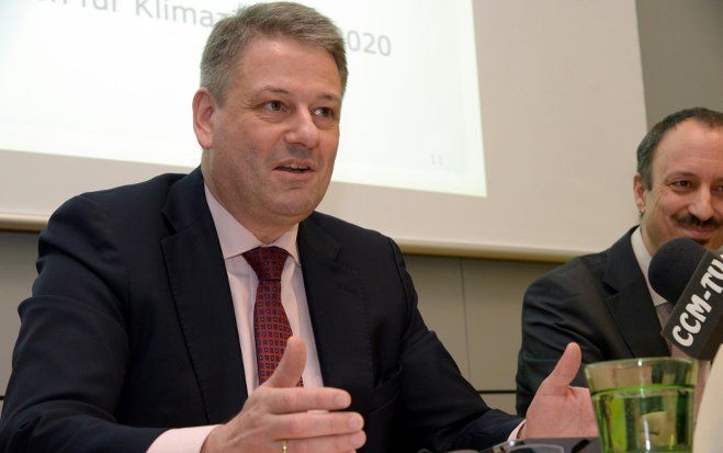 "Ich möchte Österreich wieder zum Umweltvorreiter machen." Andrä Rupprechter, Bundesminister für für Land-, Forst-, Umwelt- und Wasserschwirtschaft.