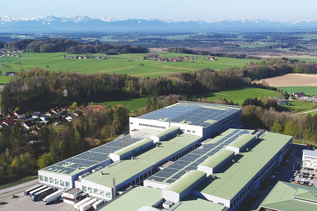 B&R erweitert Photovoltaikanlage auf 1,5 Megawatt Leistung.