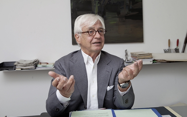 »Nicht das Passivhaus, sondern das verbesserte Niedrigenergiehaus wird die beste Lösung für die Zukunft sein«, ist Dieter Hayde überzeugt.