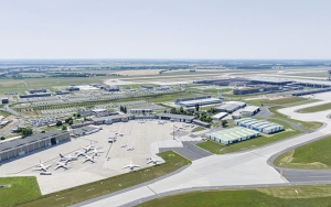 Der Einsatz von BIM könnte helfen, Planungskatastrophen wie Skylink, Elbphilharmonie Hamburg oder Flughafen Berlin-Brandenburg (Bild) zu vermeiden.