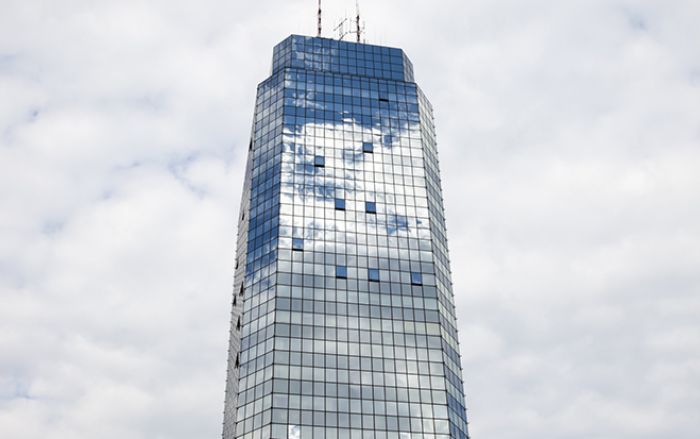 (Foto: photos.com) In der sparte Immobilien-Leasing brach das Neugeschäft um 60,2 % ein.