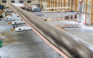 "Die Abkehr von fossilen Treibstoffen, die Nutzung erneuerbarer Energien und der Schutz der natürlichen Ressourcen: Das ist unser Abenteuer." Bertrand Piccard