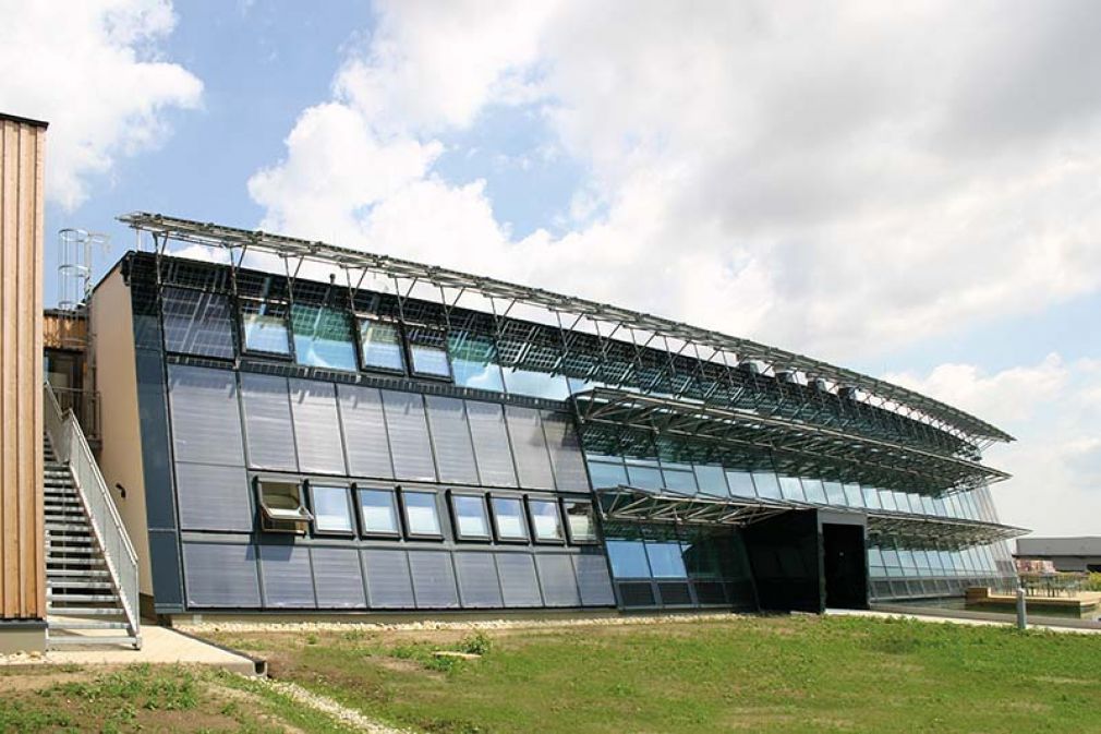 Foto: »Mit einer energieaktiven Fassade hat man mehr Kompositionselemente in der Hand«, betont Georg Reinberg.